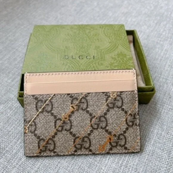 GUCCI. GG Supreme Coated Canvas Leather Horsebit Card Holder. - Picture 8 of 16